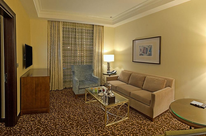 Imagen de la habitación del Hotel Hilton Suites Makkah. Foto 14