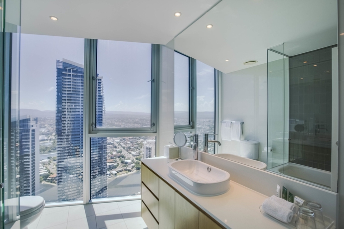 Imagen de la habitación del Hotel Hilton Surfers Paradise Residences. Foto 11