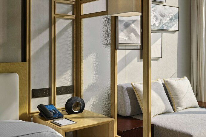 Imagen de la habitación del Hotel Hilton Suzhou Yinshan Lake. Foto 13