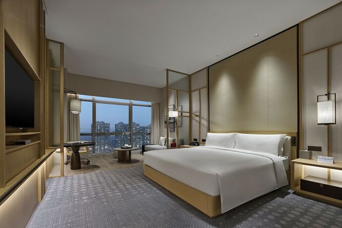 Imagen de la habitación del Hotel Hilton Suzhou Yinshan Lake. Foto 17