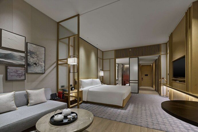 Imagen de la habitación del Hotel Hilton Suzhou Yinshan Lake. Foto 21