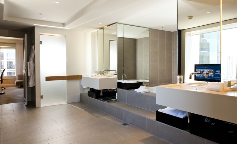 Imagen de la habitación del Hotel Hilton Sydney. Foto 4