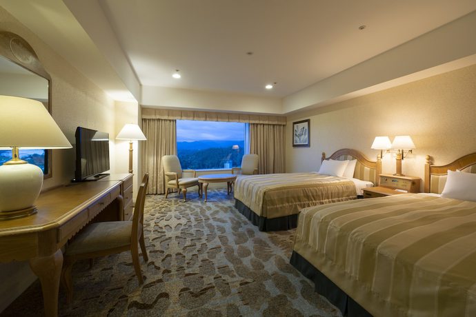 Imagen de la habitación del Hotel Hilton Takayama Resort. Foto 3