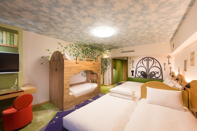 Imagen de la habitación del Hotel Hilton Tokyo Bay. Foto 8