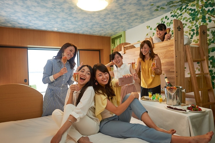 Imagen de la habitación del Hotel Hilton Tokyo Bay. Foto 9