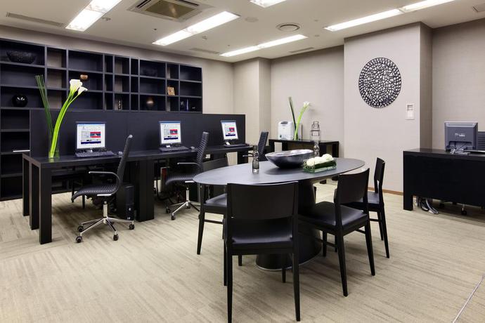 Imagen de los interiores del Hotel Hilton Tokyo. Foto 12