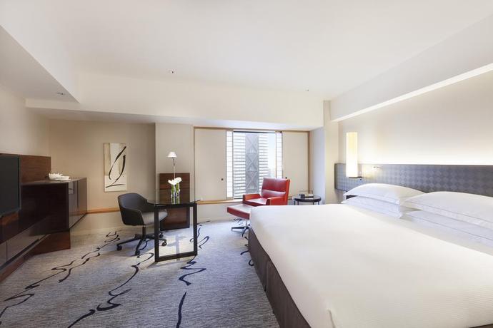 Imagen de la habitación del Hotel Hilton Tokyo. Foto 5