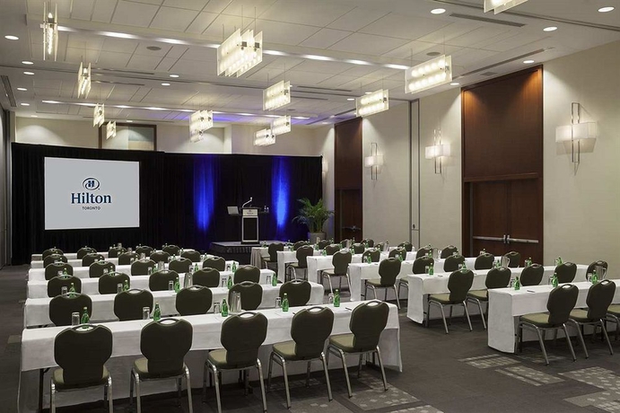 Imagen de los interiores del Hotel Hilton Toronto. Foto 9