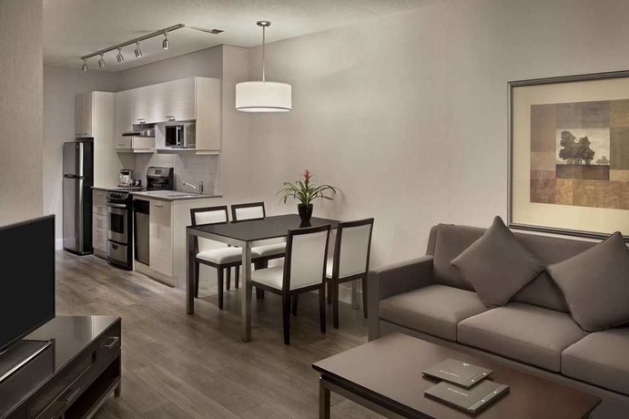 Imagen de los interiores del Hotel Hilton Toronto/markham Suites Conference Centre and Spa. Foto 11