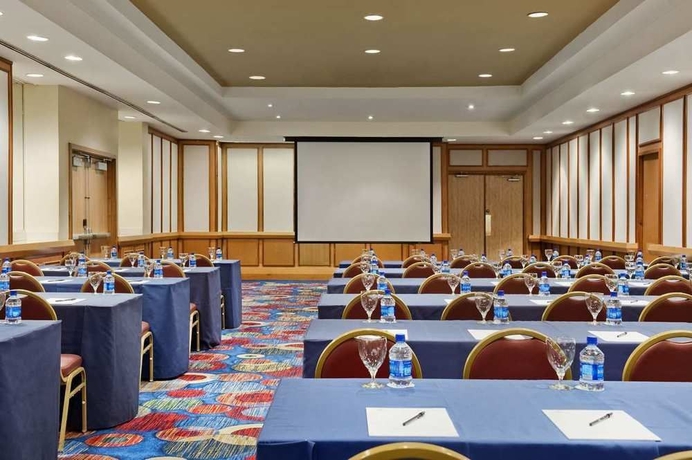 Imagen de los interiores del Hotel Hilton Trinidad and Conference Centre. Foto 13