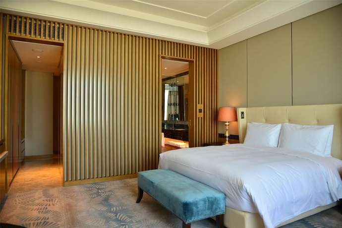 Imagen de la habitación del Hotel Hilton Urumqi. Foto 3