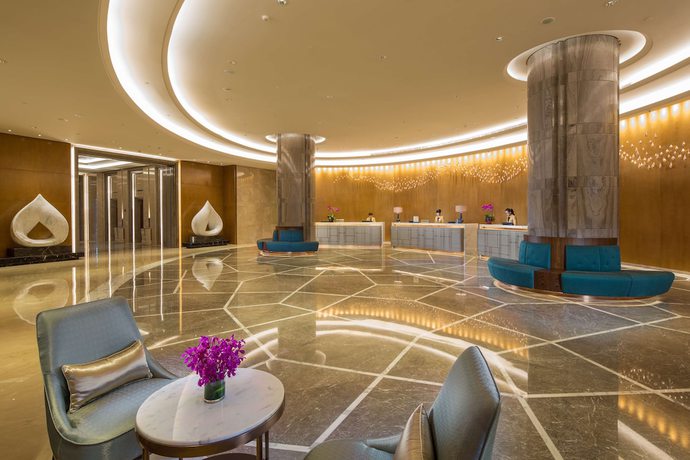 Imagen de los interiores del Hotel Hilton Urumqi. Foto 18
