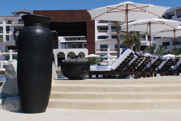 Imagen de la piscina del Hotel Hilton Vacation Club Cabo Azul Los Cabos. Foto 9