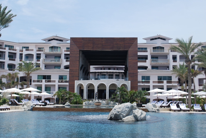Imagen de la piscina del Hotel Hilton Vacation Club Cabo Azul Los Cabos. Foto 10