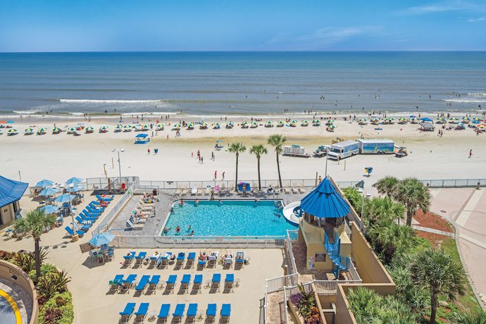 Imagen de la piscina del Hotel Hilton Vacation Club Daytona Beach Regency. Foto 18