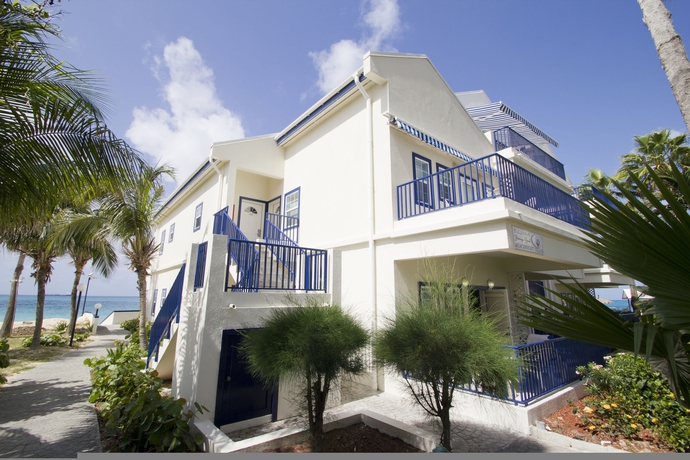 Imagen de los exteriores del Hotel Hilton Vacation Club Flamingo Beach St. Maarten. Foto 8