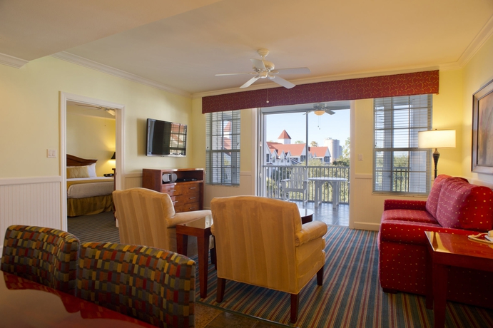 Imagen de los interiores del Hotel Hilton Vacation Club Grand Beach Orlando. Foto 10