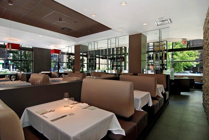 Imagen del bar/restaurante del Hotel Hilton Vacation Club Hotel Blake Chicago. Foto 3