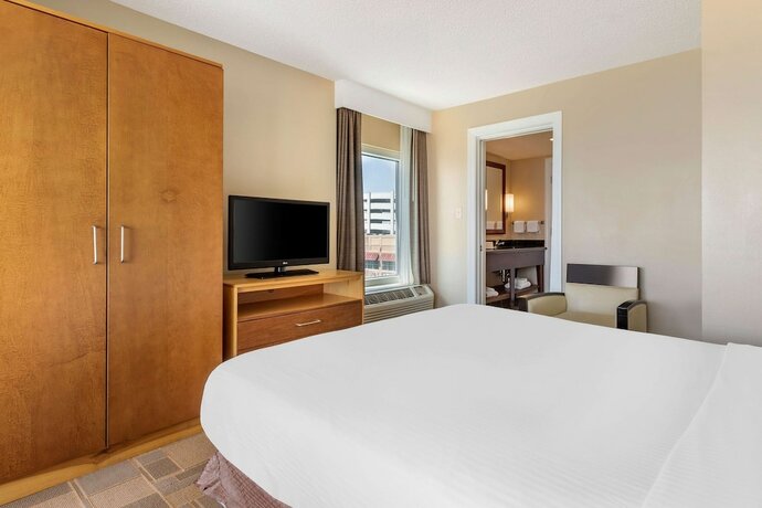 Imagen de la habitación del Hotel Hilton Vacation Club Ocean Beach Club Virginia Beach. Foto 13