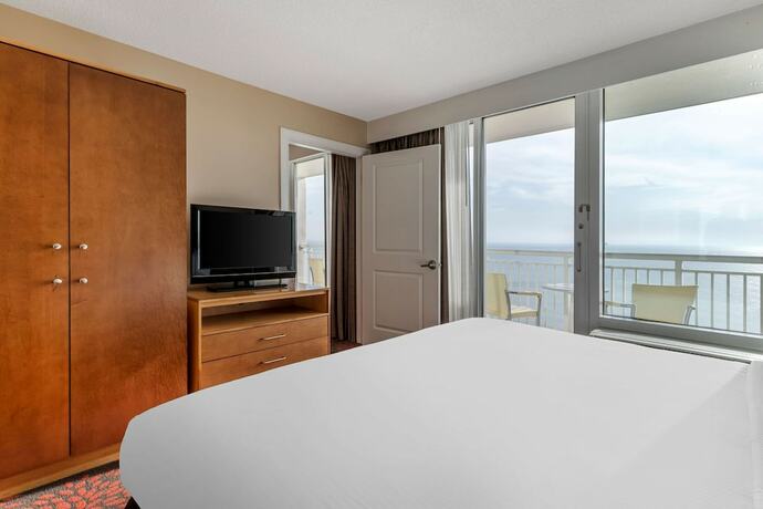 Imagen de la habitación del Hotel Hilton Vacation Club Ocean Beach Club Virginia Beach. Foto 15