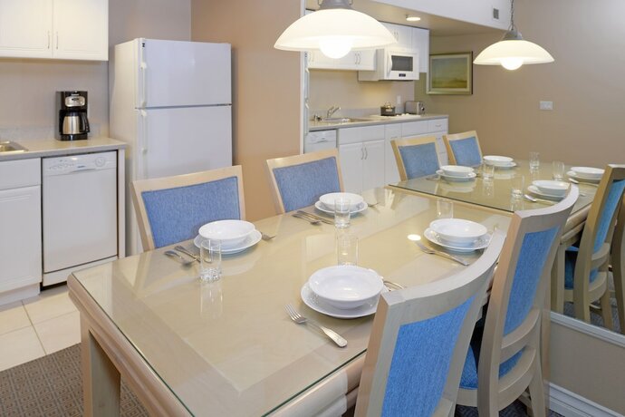 Imagen general del Hotel Hilton Vacation Club Riviera Beach and Shores. Foto 1