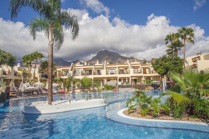 Imagen de la piscina del Hotel Hilton Vacation Club Royal Sunset Beach Club Tenerife. Foto 13