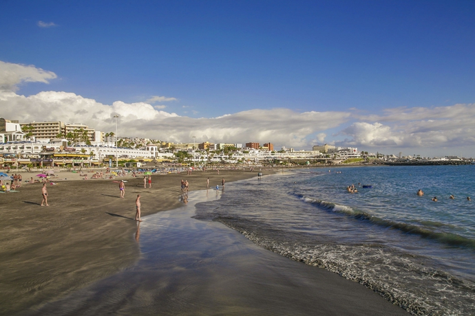 Imagen de los exteriores del Hotel Hilton Vacation Club Royal Sunset Beach Club Tenerife. Foto 10