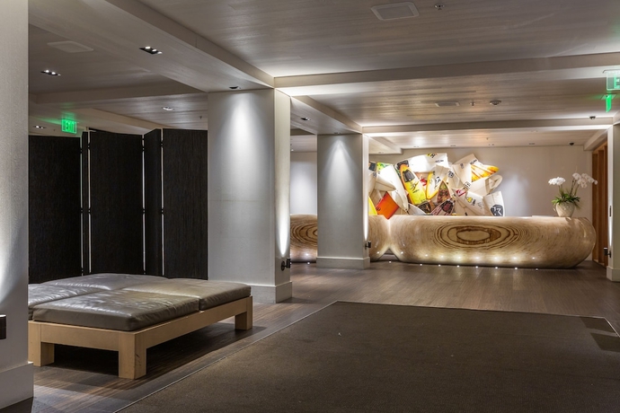 Imagen de los interiores del Hotel Hilton Vacation Club The Modern Honolulu. Foto 18
