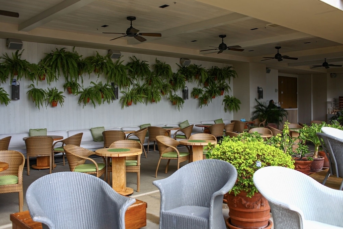 Imagen de los interiores del Hotel Hilton Vacation Club The Modern Honolulu. Foto 19