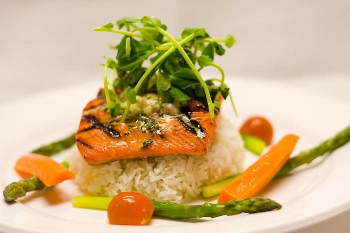 Imagen del bar/restaurante del Hotel Hilton Vancouver Airport. Foto 2