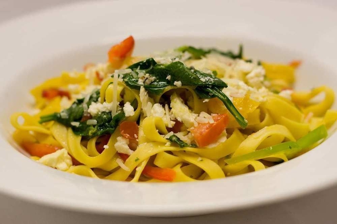 Imagen del bar/restaurante del Hotel Hilton Vancouver Airport. Foto 8