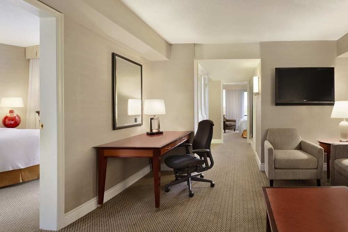 Imagen de la habitación del Hotel Hilton Vancouver Airport. Foto 11