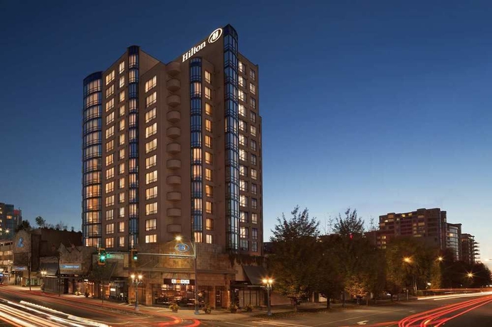 Imagen de los exteriores del Hotel Hilton Vancouver Airport. Foto 15