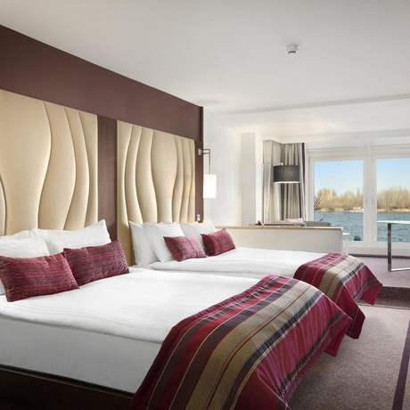 Imagen general del Hotel Hilton Vienna Danube Waterfront. Foto 9