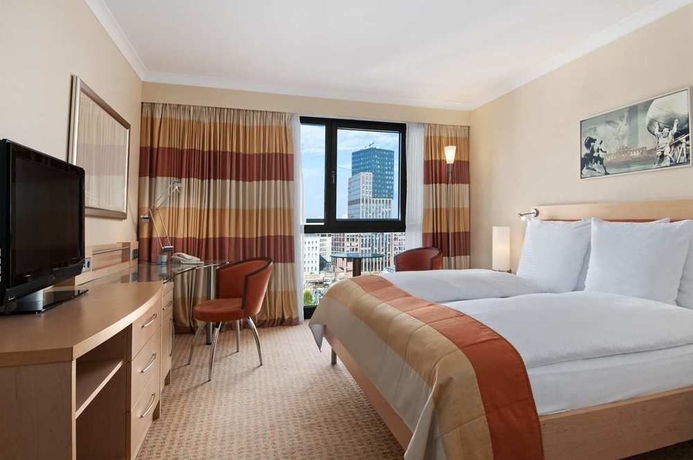 Imagen de la habitación del Hotel Hilton Vienna Park. Foto 7