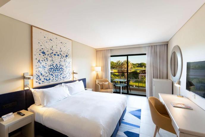 Imagen general del Hotel Hilton Vilamoura As Cascatas Golf Resort and Spa. Foto 8