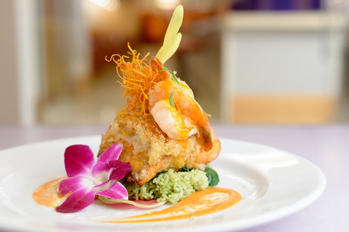 Imagen del bar/restaurante del Hotel Hilton Waikiki Beach. Foto 11