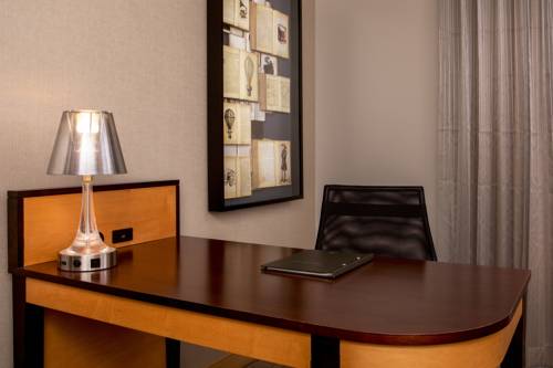 Imagen de la habitación del Hotel Hilton Wilmington/christiana. Foto 5