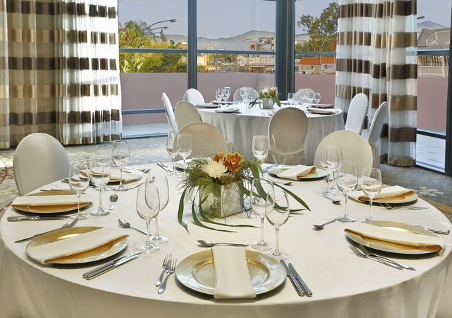 Imagen de los interiores del Hotel Hilton Windhoek. Foto 4