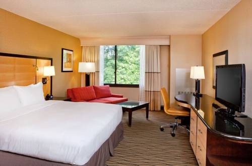 Imagen de la habitación del Hotel Hilton Woodcliff Lake. Foto 2