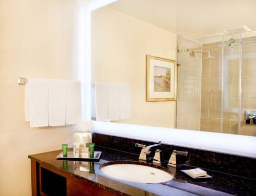 Imagen de la habitación del Hotel Hilton Woodcliff Lake. Foto 4