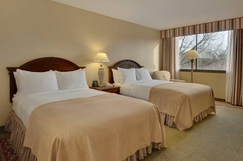 Imagen de la habitación del Hotel Hilton Woodcliff Lake. Foto 6