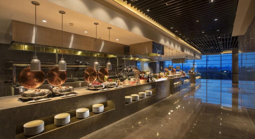 Imagen general del Hotel Hilton Wuhan Riverside. Foto 4