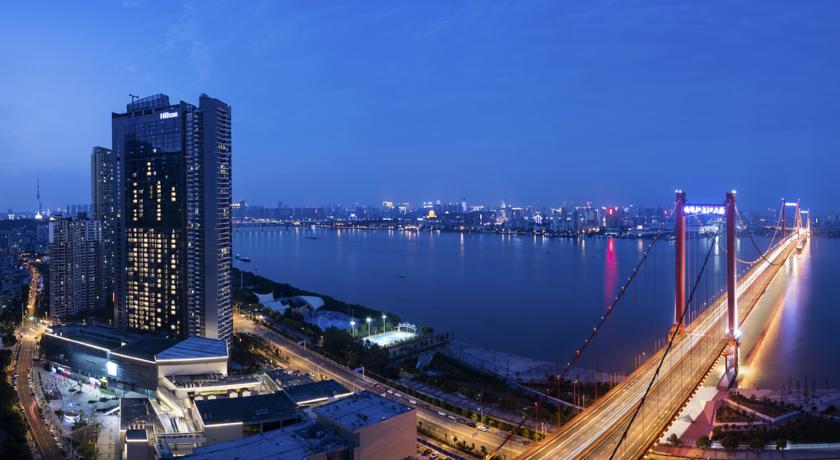 Imagen general del Hotel Hilton Wuhan Riverside. Foto 10