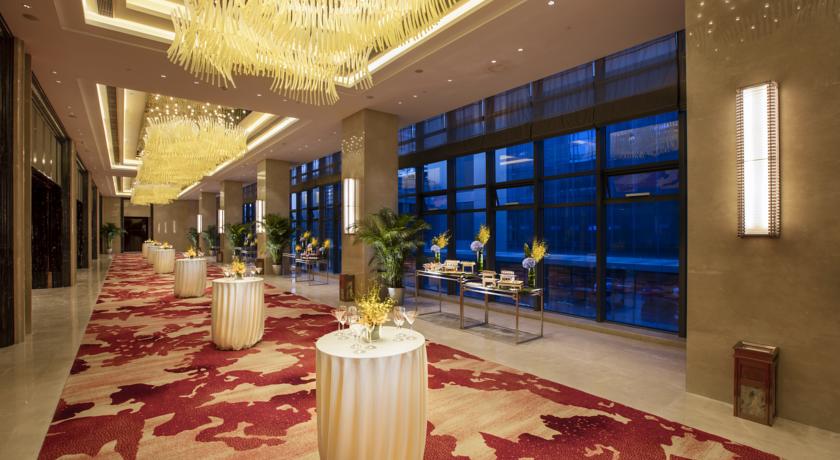 Imagen general del Hotel Hilton Wuhan Riverside. Foto 15