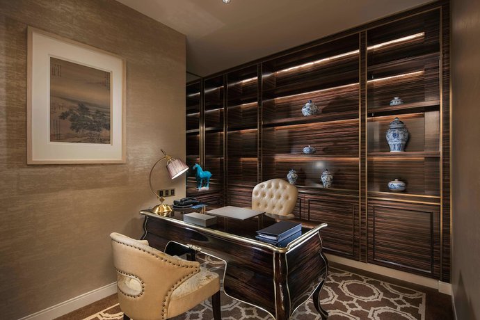 Imagen de los interiores del Hotel Hilton Yantai. Foto 19