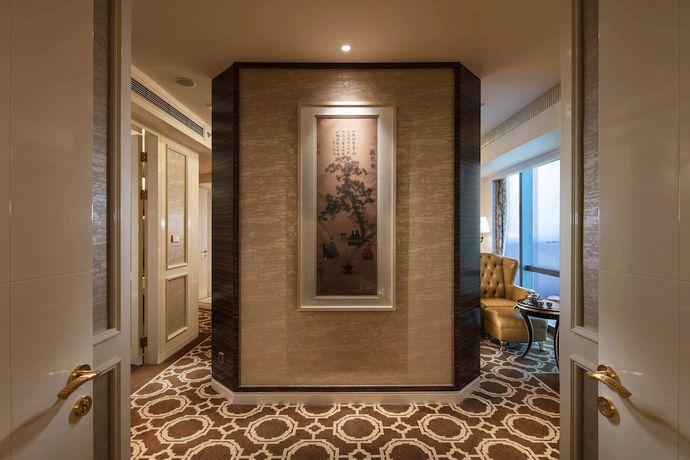 Imagen de la habitación del Hotel Hilton Yantai. Foto 11