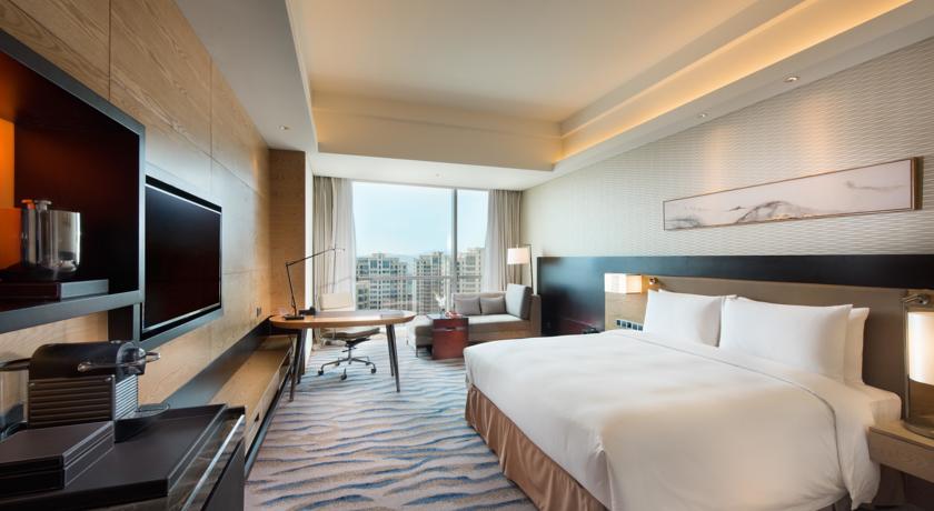 Imagen general del Hotel Hilton Yantai Golden Coast. Foto 2