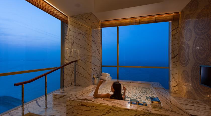 Imagen general del Hotel Hilton Yantai Golden Coast. Foto 11