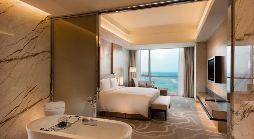 Imagen general del Hotel Hilton Yantai Golden Coast. Foto 16